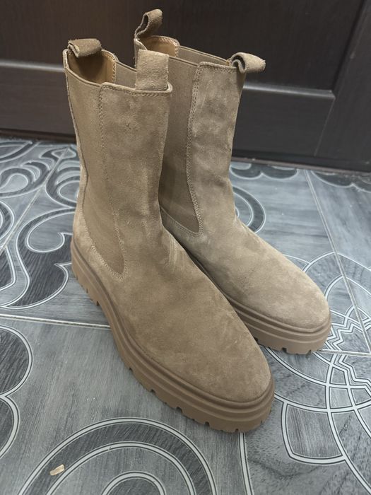 Продам ботинки Zara
