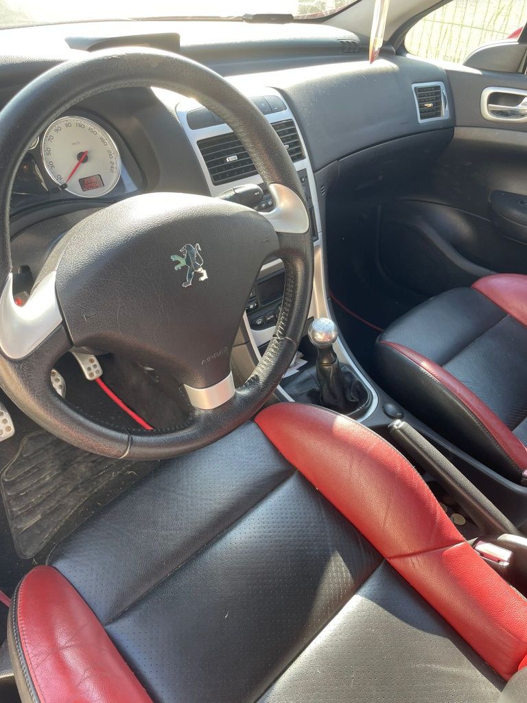 Vind peugeot 307cc