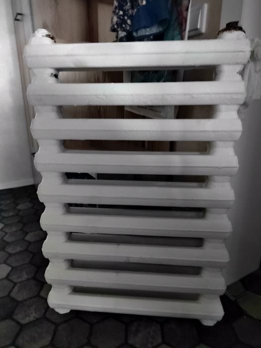 Чугунная батарея