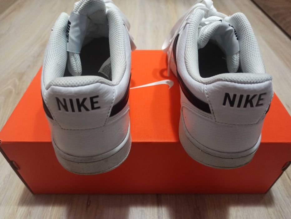 Nike Court Vision LO NN оригинални кожени обувки