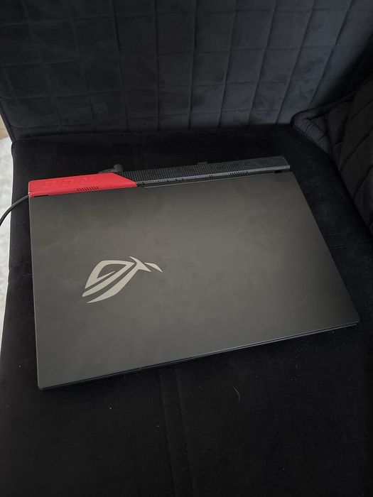 Asus ROG g513qc ecran 300HZ