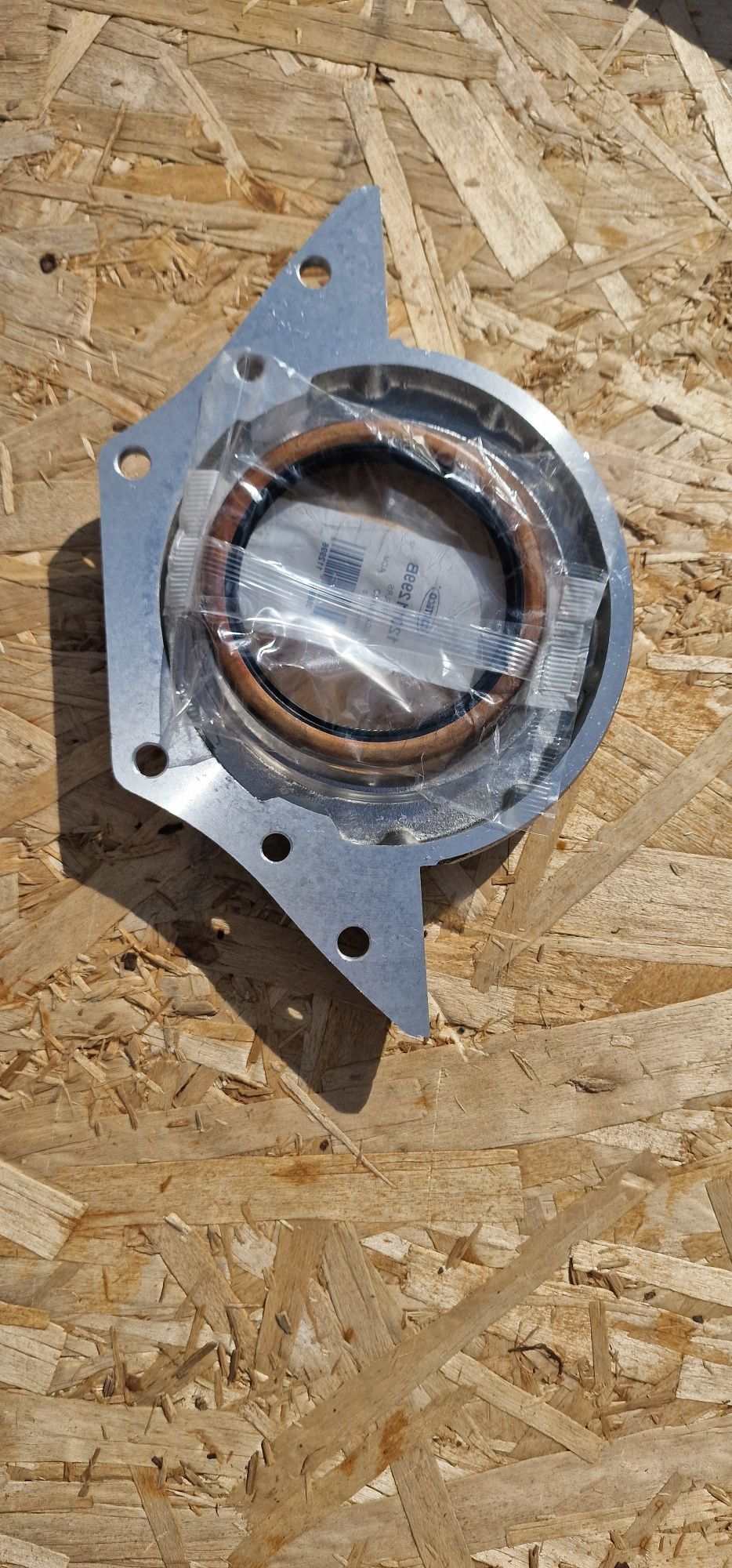 Capac motor cu simiring tractor fiat 211 215 fiat 411.415 preț 450 lei