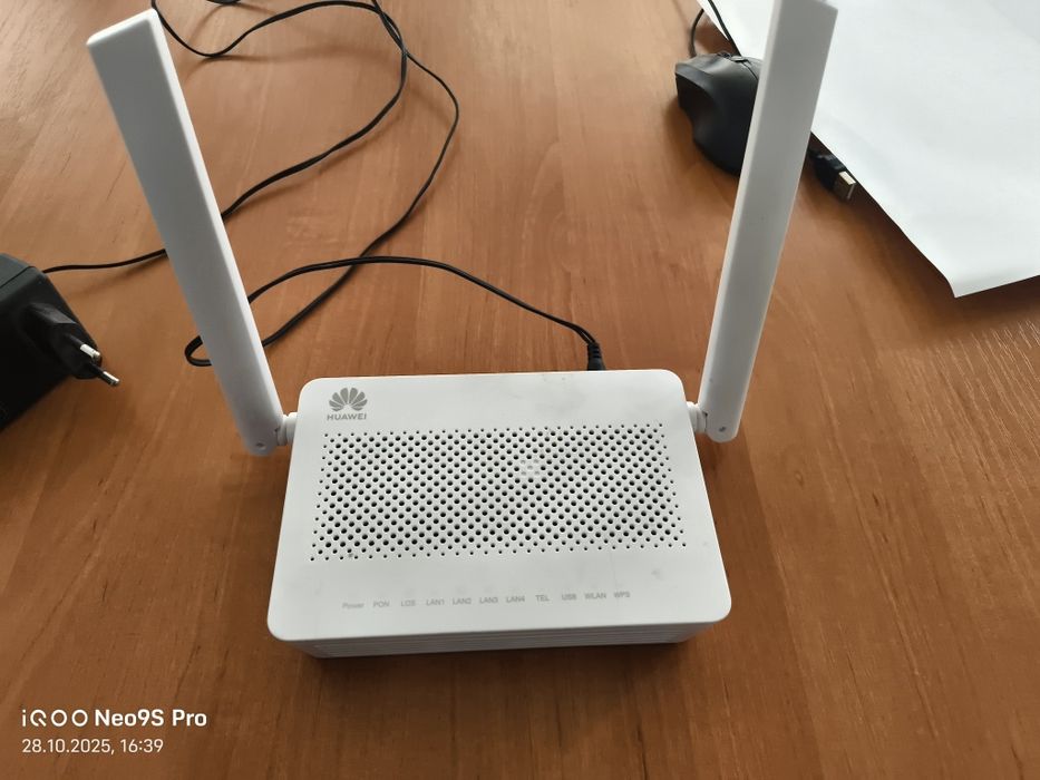ONT роутер Huawei