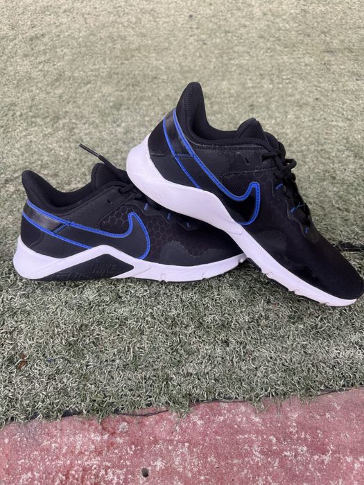 Nike essential marimea 40