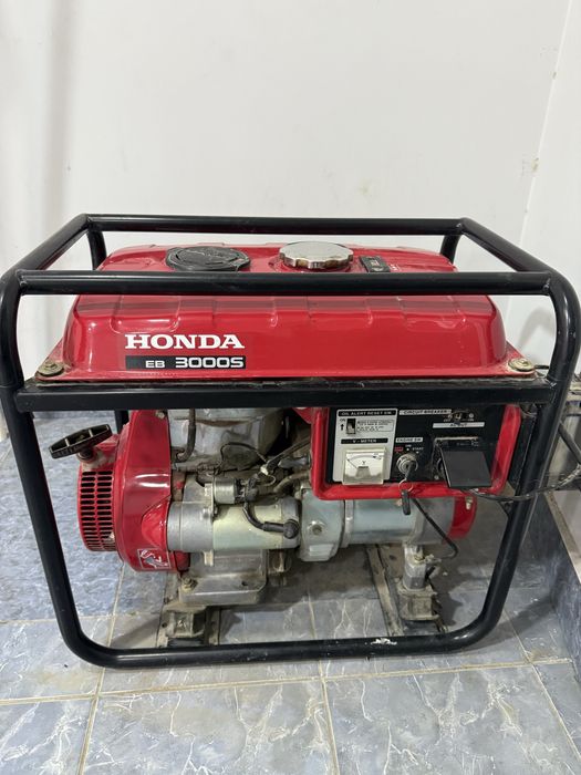 Генератор Honda японский