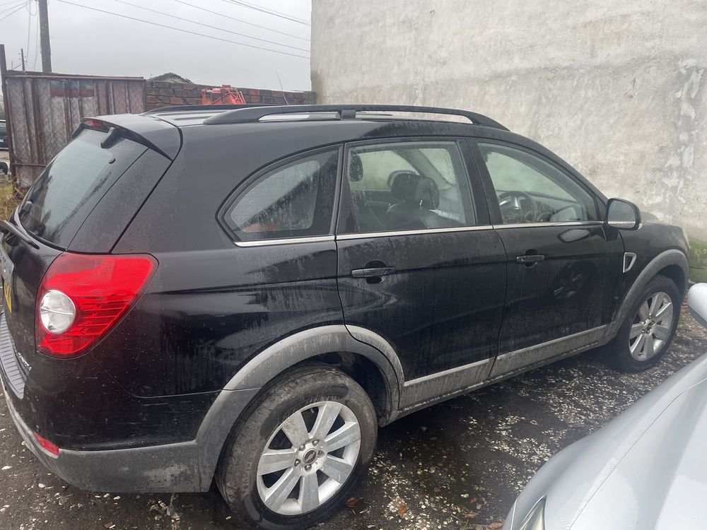 Chevrolet captiva 2.0 d- автомат  2008 - на части