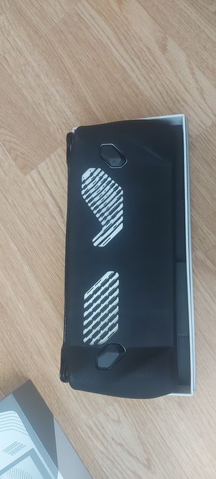 Consola portabilă Rog ally asus z1 extreme