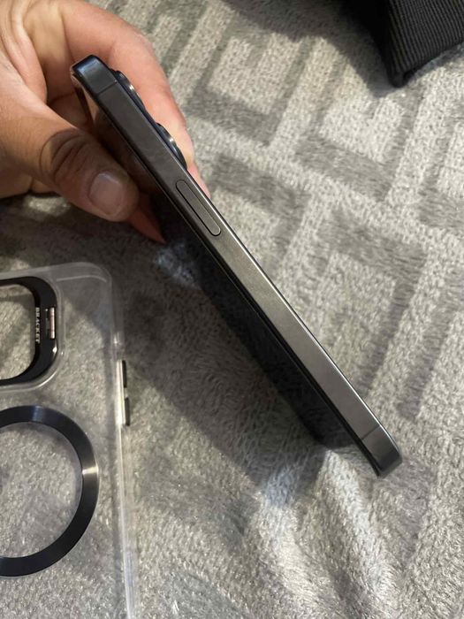 Iphone 15 pro 128 gb