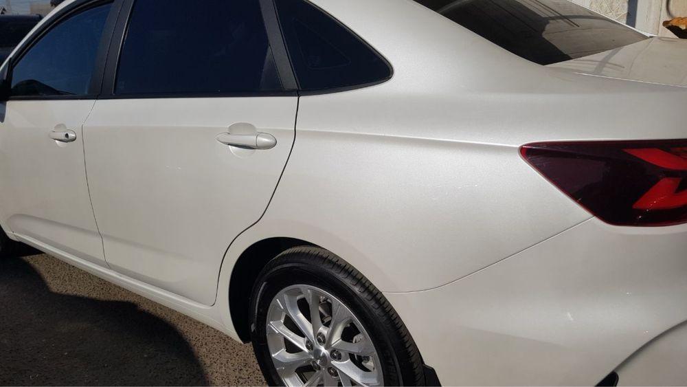 Yangi hollatda radnoy