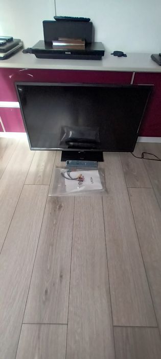 Vand Televizor Led Utok u32hd6