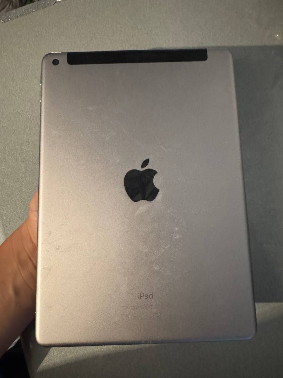 Ipad 5 32g  holati ideal