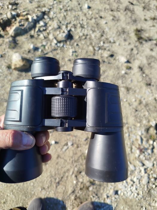 Бинокъл за далеко