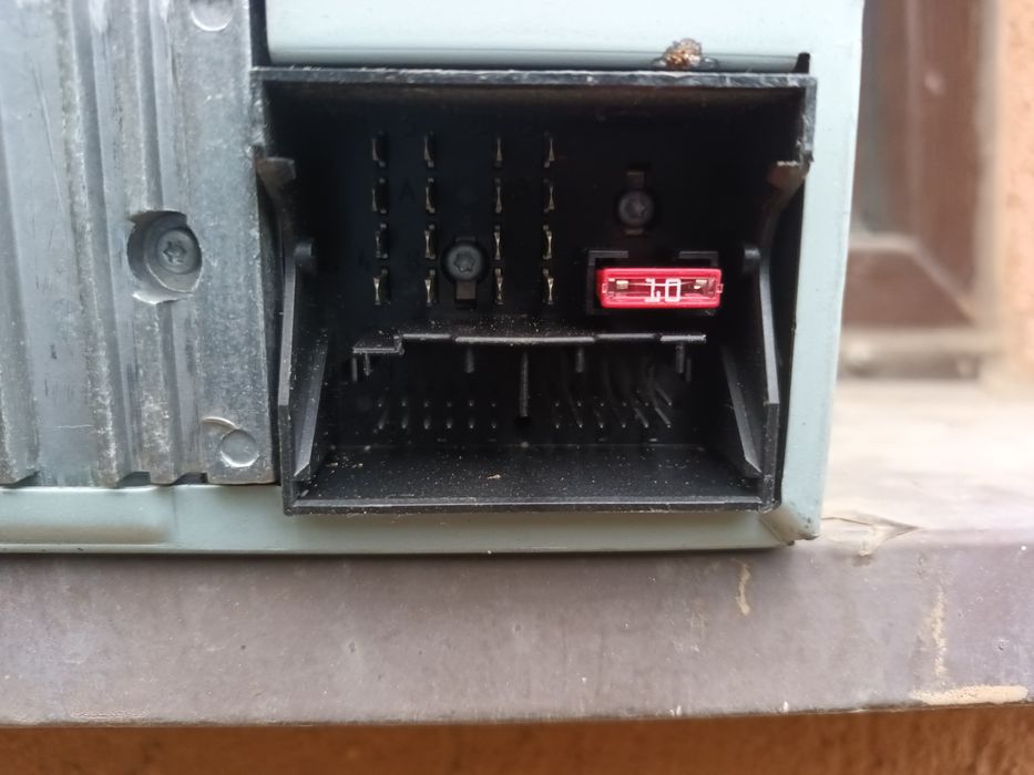 Casetofon auto, se potrivește la mai multe tipuri de  mașini, Vw, Audi