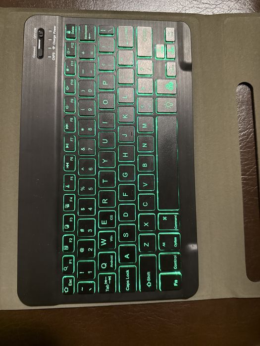 Husa Techsuit cu tastatura ilumitata rgb Samsung Tab S9