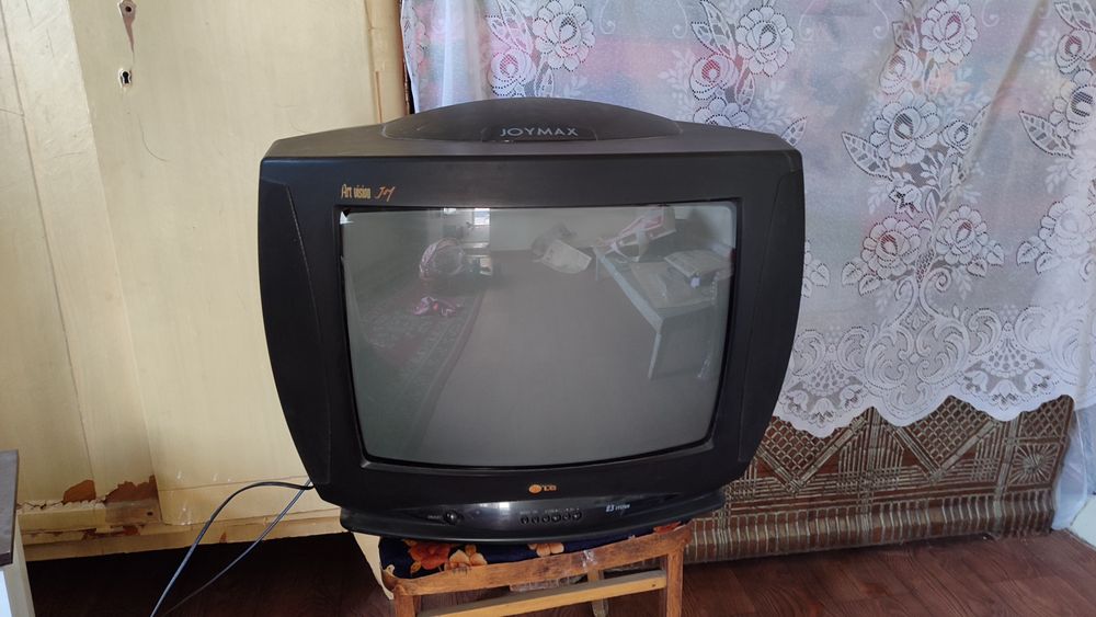 Срочно продаётся телевизор LG JOYMAX !!!