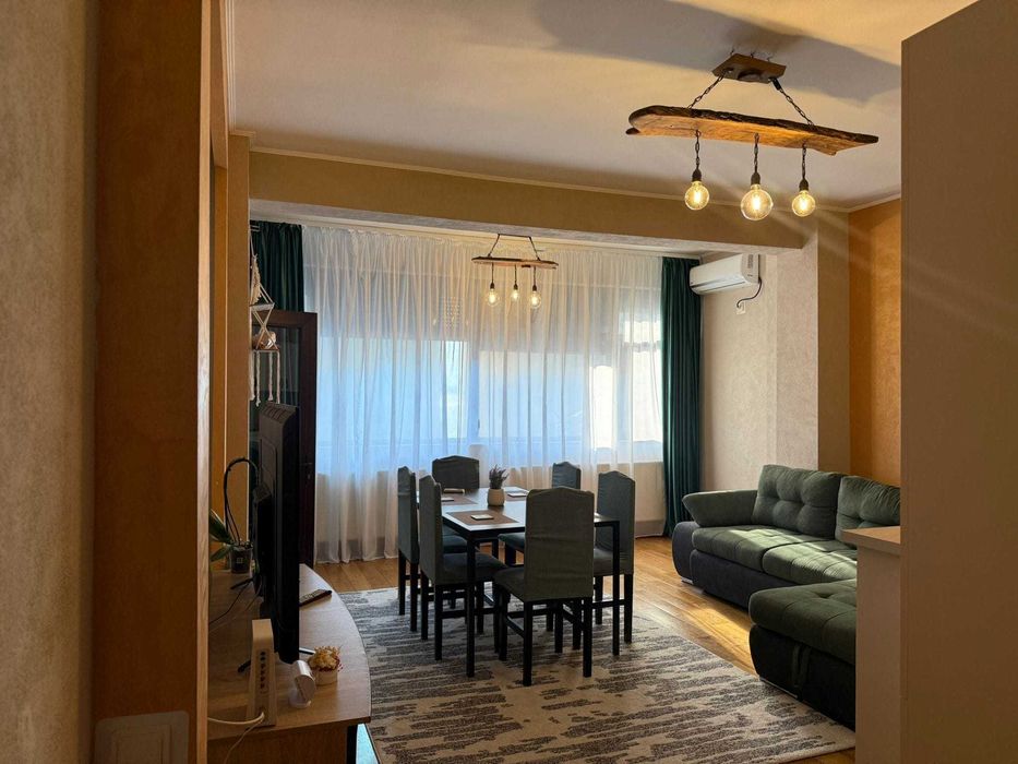 Apartament 3 camere, Mamaia Central, Zona - La Butoaie