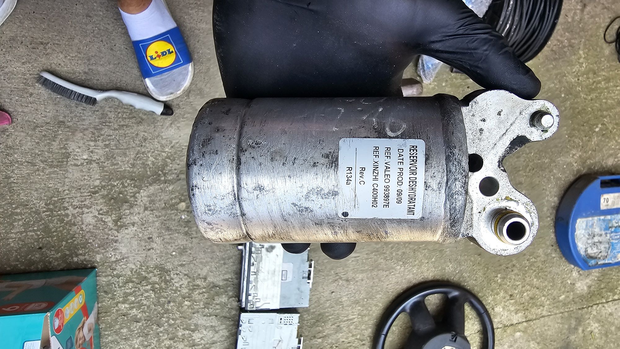 Pahar decantare freon radiator climă și amortizoare haion volvo xc60
