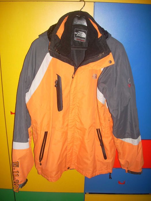 Продавам яке THE NORTH FASE  размер XXL