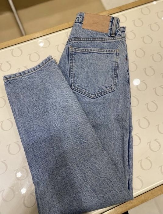 Джинсы женские ZARA