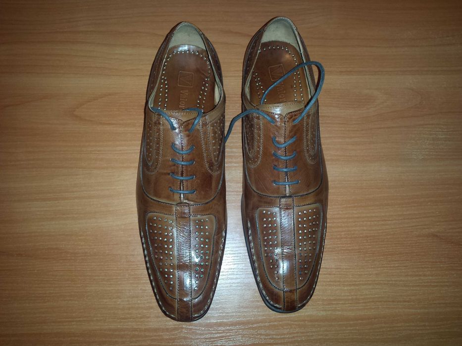 Продавам кафяви мъжки обувки естествена кожа Valor Wolf номер 43