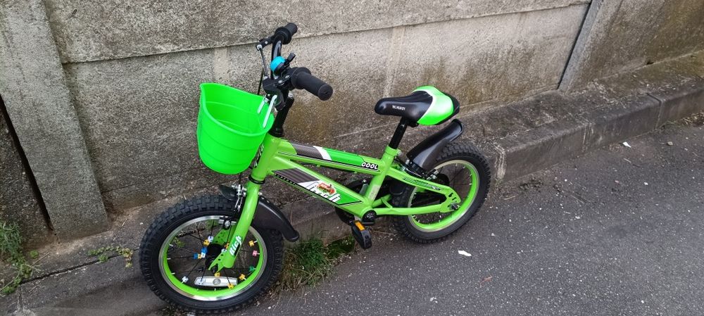 Vând Bicicleta copii