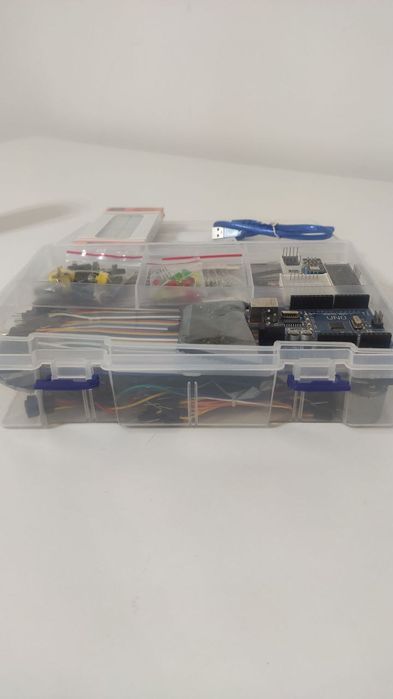 Продам набор Ардуино новый