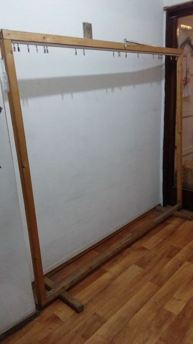 Нощни шкафчета, параван, бял шкаф