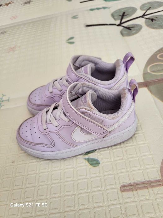 Детски спортни обувки Nike Court Borougt с велтро