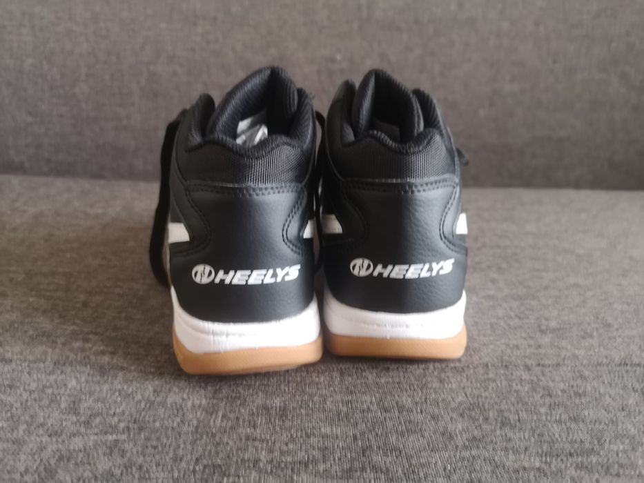 Reebok Heelys cu role pentru copii