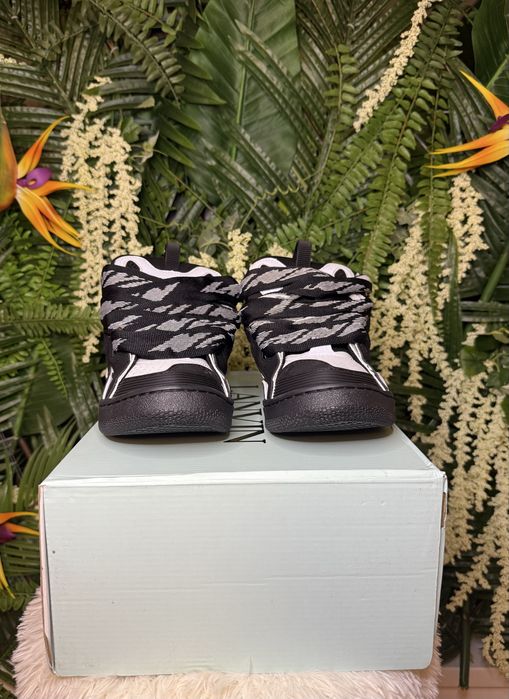 Lanvin Curb Suede Black White