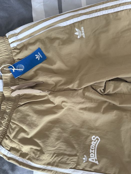 Ново Спортно долнице Adidas