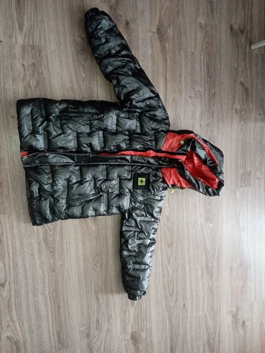 Куртка зимняя,на 9-10 лет,5000