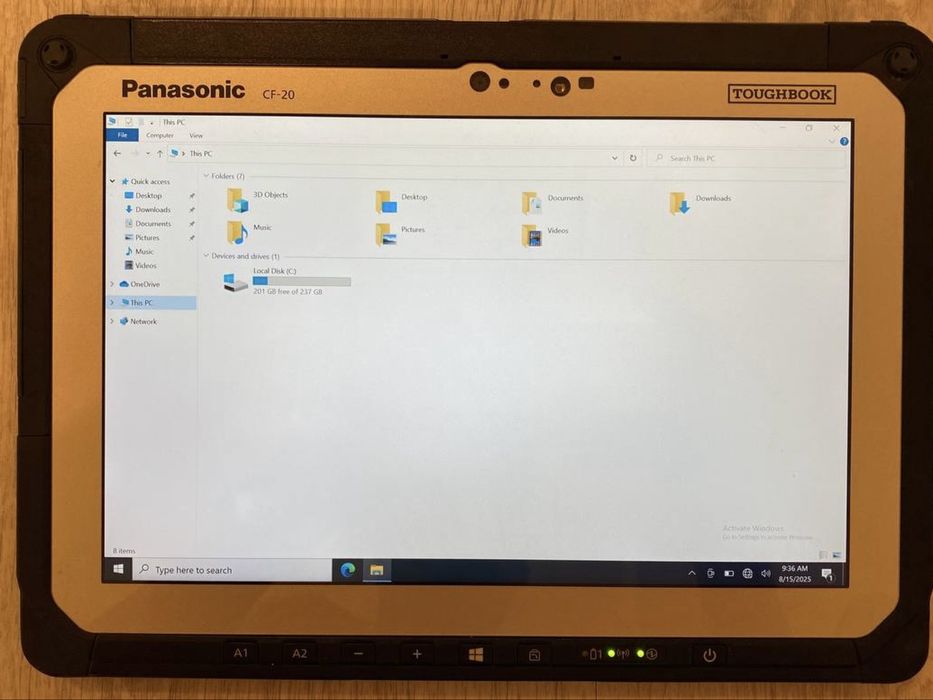 Tableta Panasonic Toughbook CF-20. Procesor i5, 8GB RAM, 256GB SSD M2