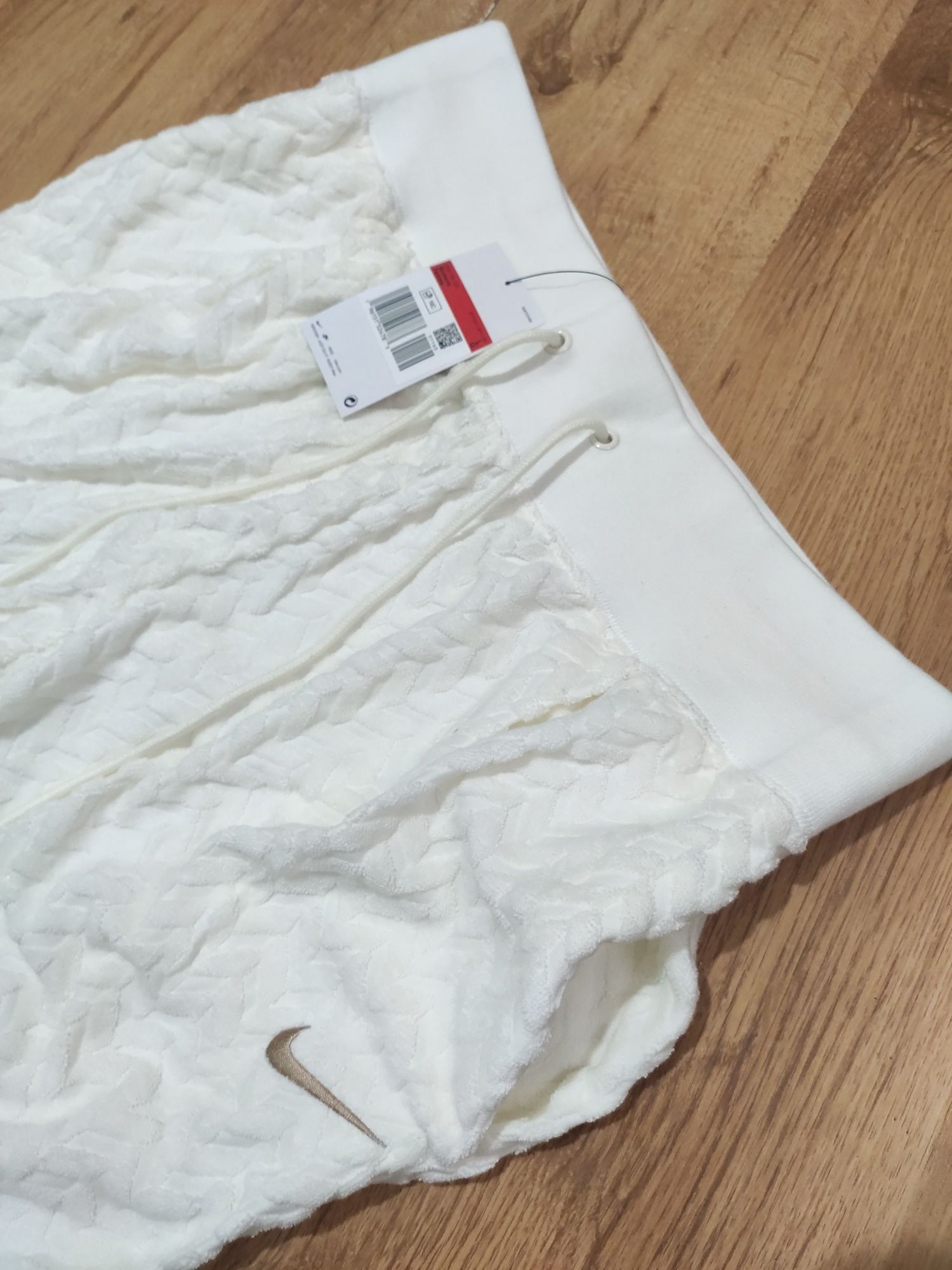 Pantaloni dama Nike mărimea L