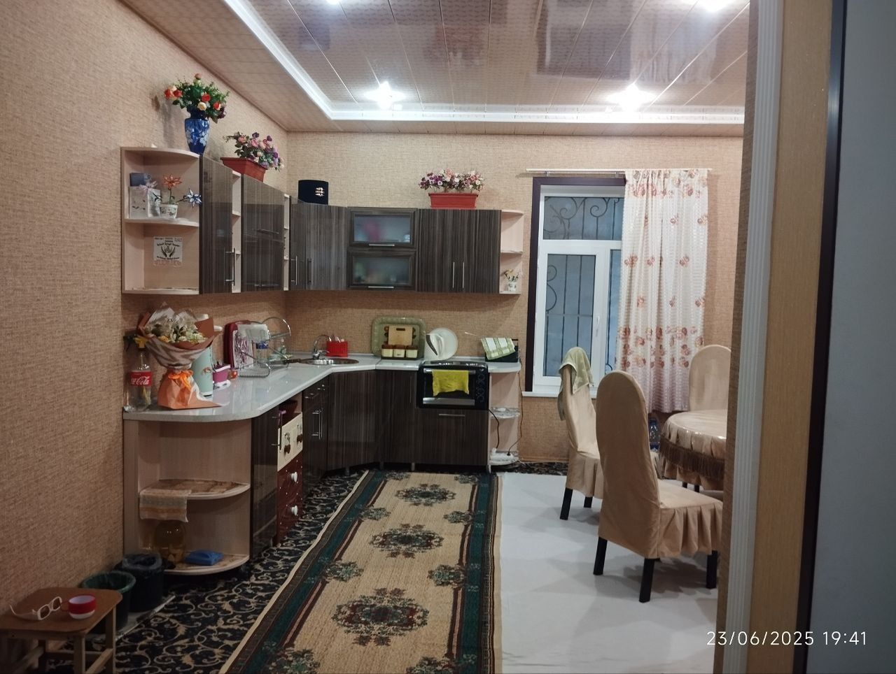 Dam olish uchun zoʻr joyda joylashkan dacha
