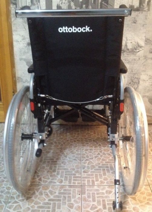 Инвалидная кресло-коляска №1 производство Германии фирма"Ottobock"