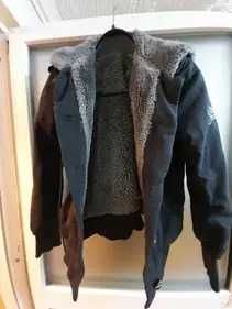 Geaca baiat iarna  gluca inblanita virsta 12-14 ani