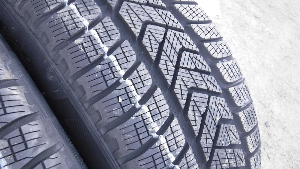 255 50 19 Iarna NOII  Pirelli Scorpion Winter (seal inside ) dot 2821