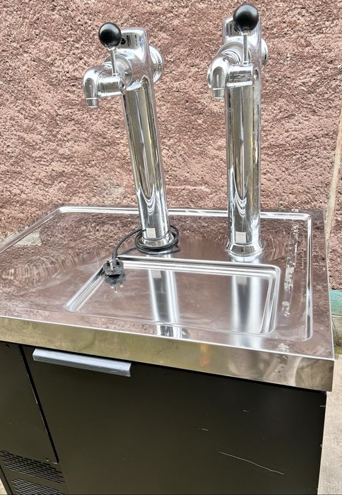 Dozator de Bere cu 2 Robineți