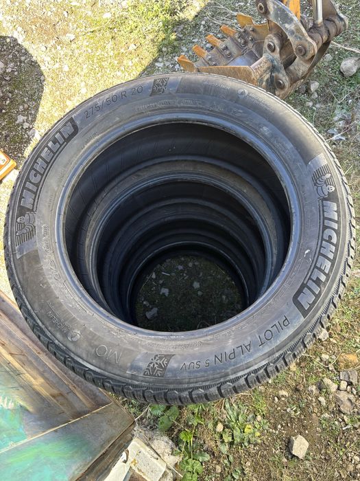 275/50/20" 4бр Michelin pilot alpin 5 suv,dot3222,7mm