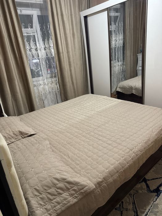 Uch qaxramondan otganda ibrat maxallasidan yol yuzidegi 2 xonali uy