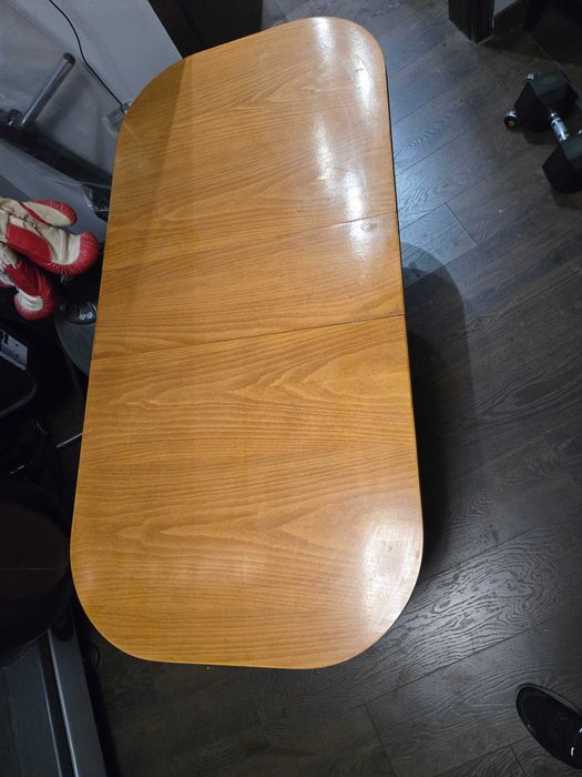 Трапезна,холна маса