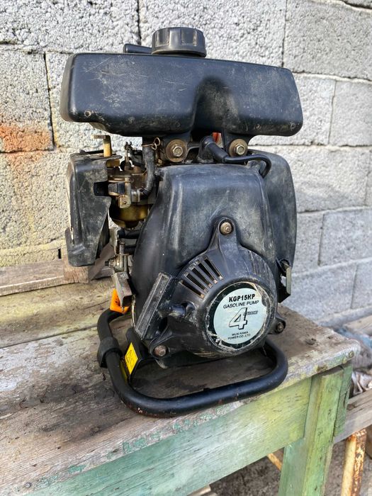 Моторна, бензинова помпа за вода