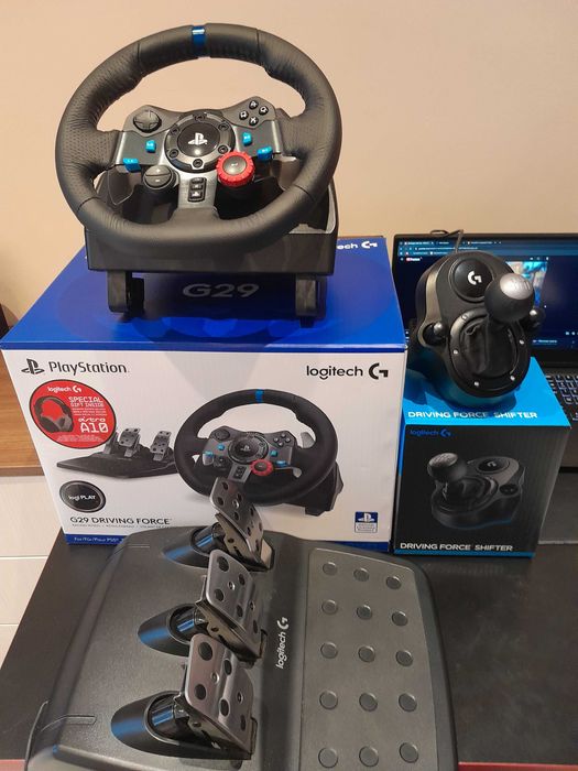 Волан с педали и скоростен лост G29