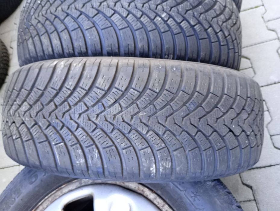 4 ănvelope Falken iarna 205/60/17 7mm profil dot 2022