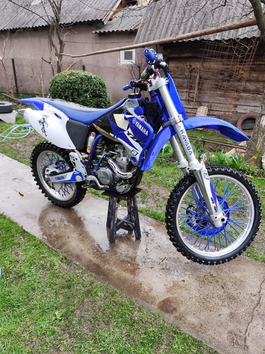 Cross Yamaha yz-250F 4t