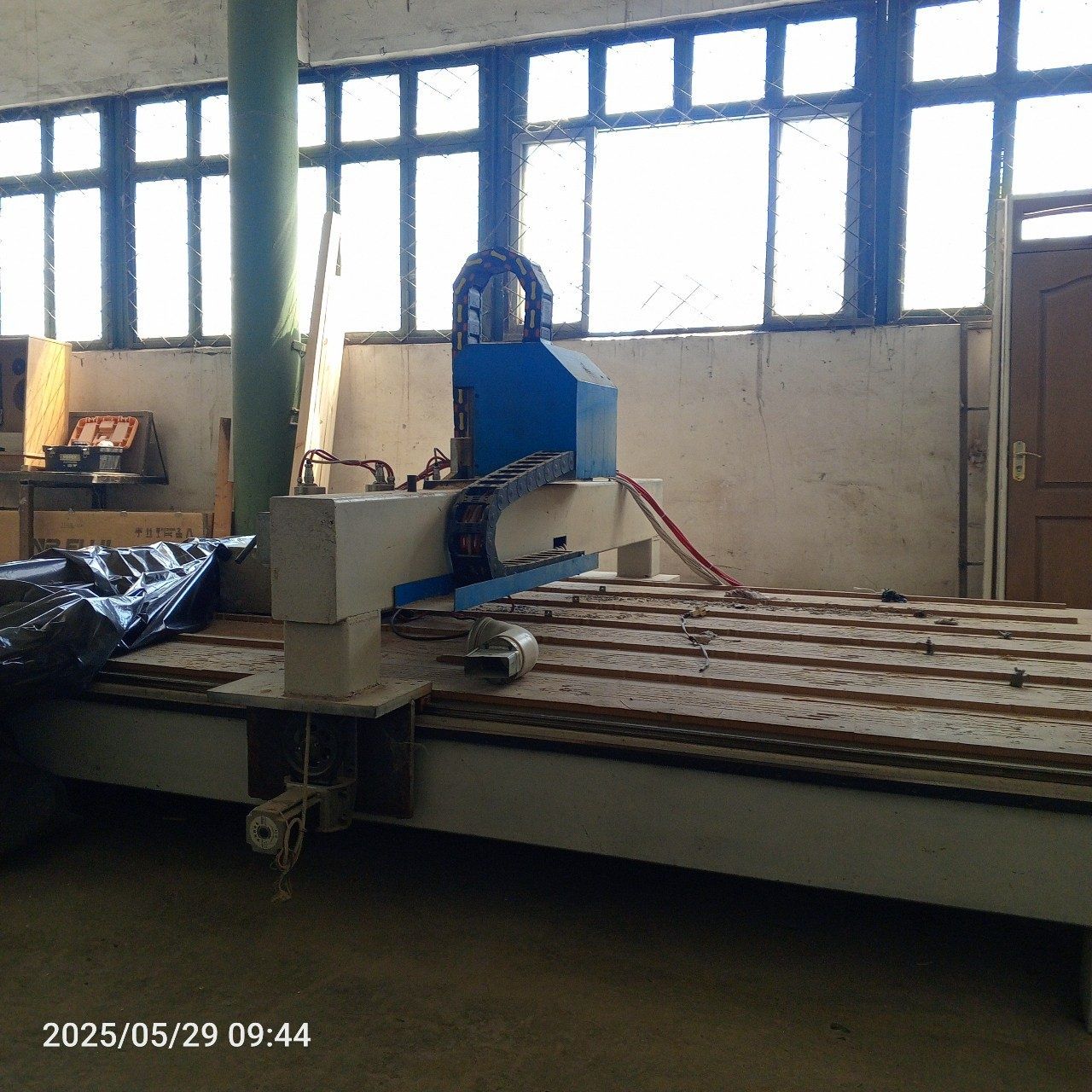 Rover Issiq Press sotiladi 8000.y.e