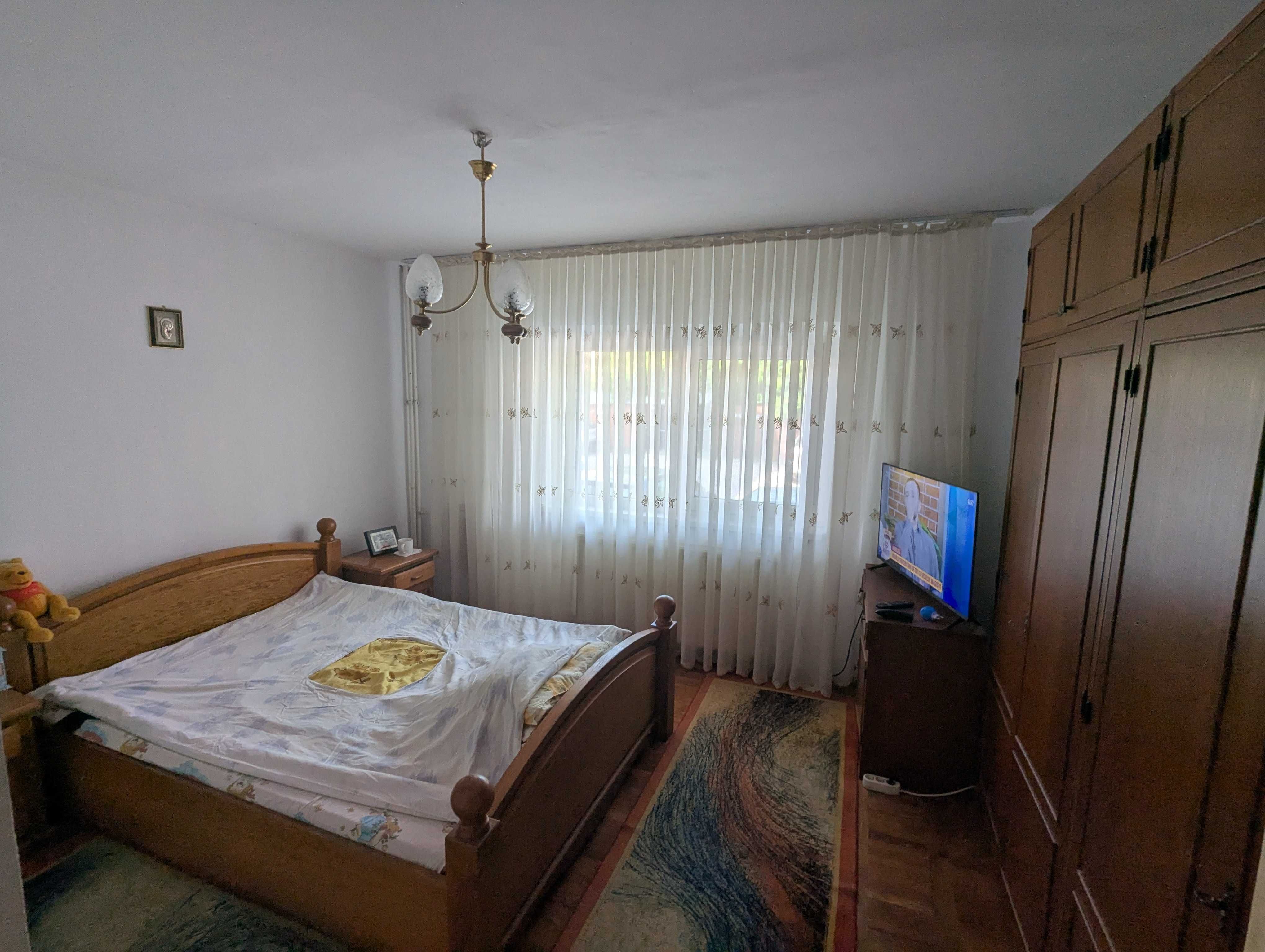 Apartament 4 camere de vanzare in Alexandria
