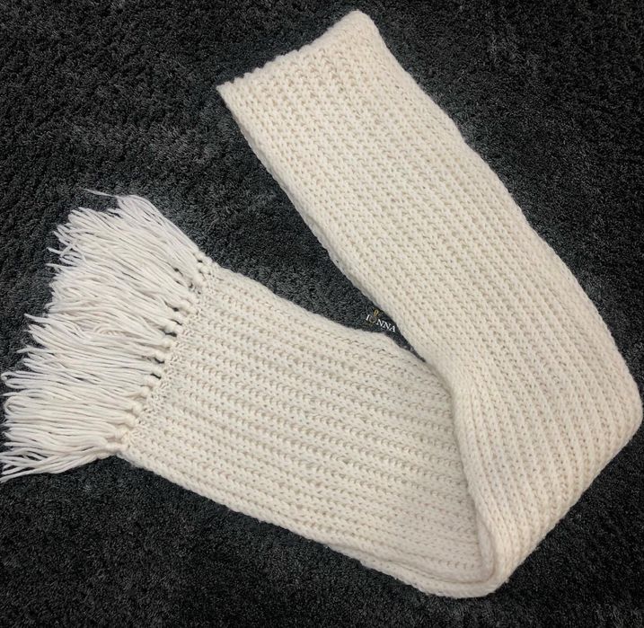 Fular alb -bej pentru femei