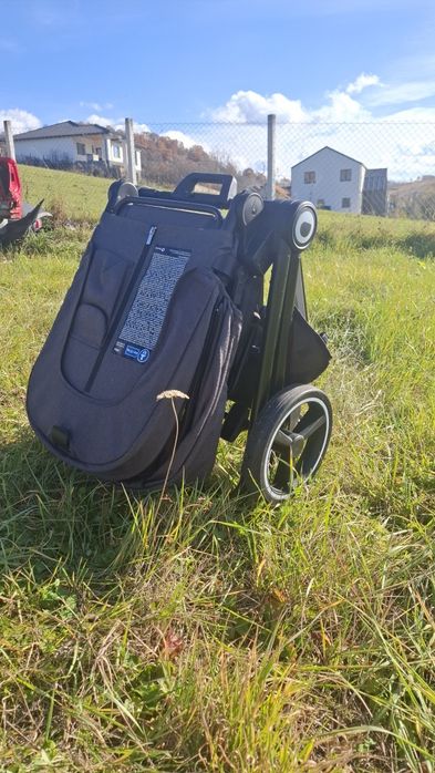 Cărucior 3 în 1 Lionelo Mika